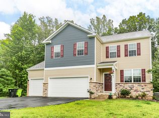 141 Livingwood Ct, Fredericksburg, VA 22405
