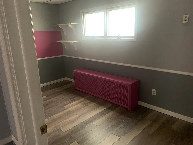 1094 E Lovejoy St #1 — Photo 3