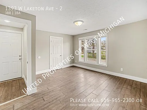 1393 W Laketon Ave #2 Photo 1