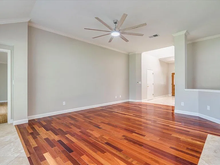 6530 Needham Ln — Photo 6