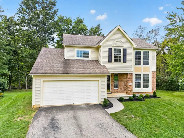 1321 Covedale Ln, Amelia, OH 45102
