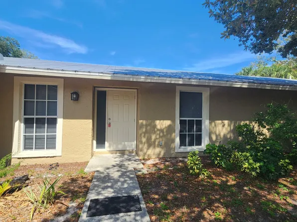 3005 Gordon St, Naples, FL 34112