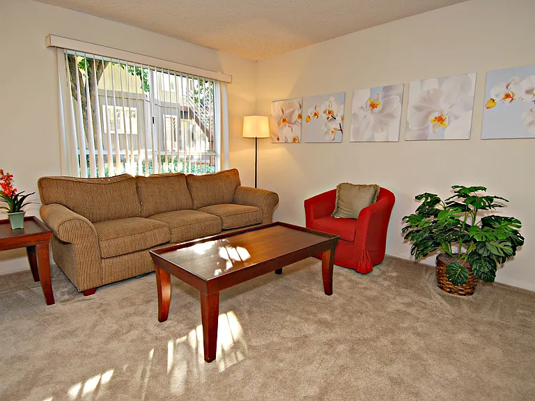 Rivershore — Photo 11