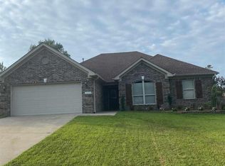 3125 Hidden Meadows Dr, Benton, AR 72015