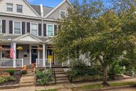 photo property thumbnail