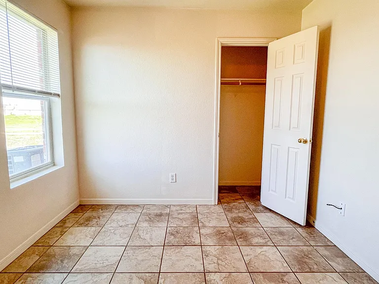 3807 Wind Ct #A — Photo 13