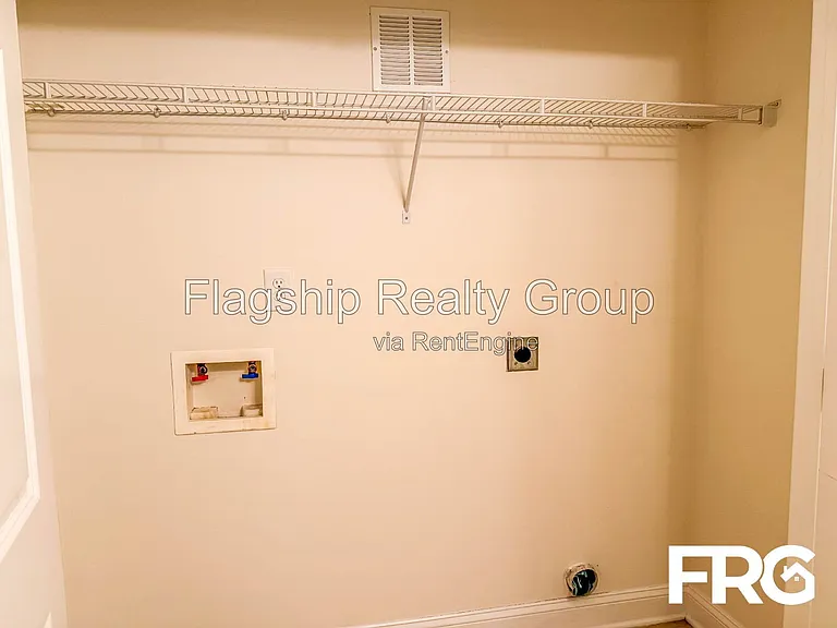 4243 Dudleys Grant Dr — Photo 43