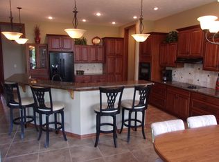 2000 Ridgeline Dr, Lincoln, NE 68512