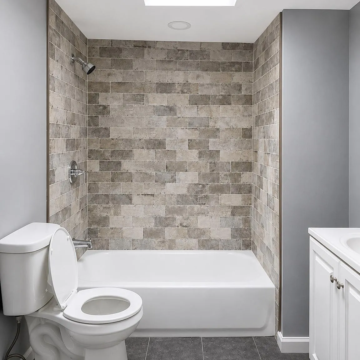 3 bed, 3.5 bath, 3323 sqft, $2,400 — Photo 4