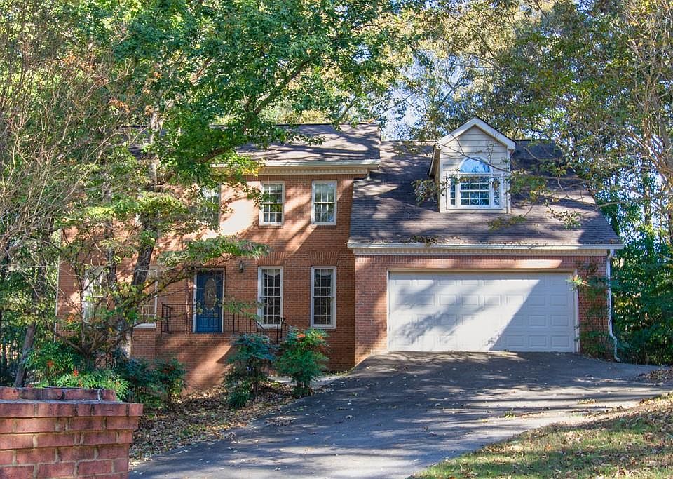 1st image of 2560 Rock Point Ln