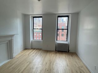 725 11th Ave #5B, New York, NY 10019