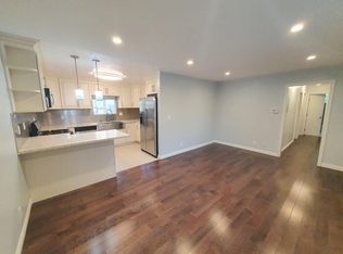 2828 Rowena Ave #4, Los Angeles, CA 90039