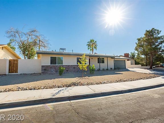 3rd image of 2109 Las Flores St