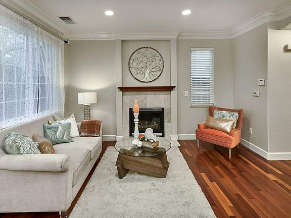 2nd image of 4930 Paseo Tranquillo