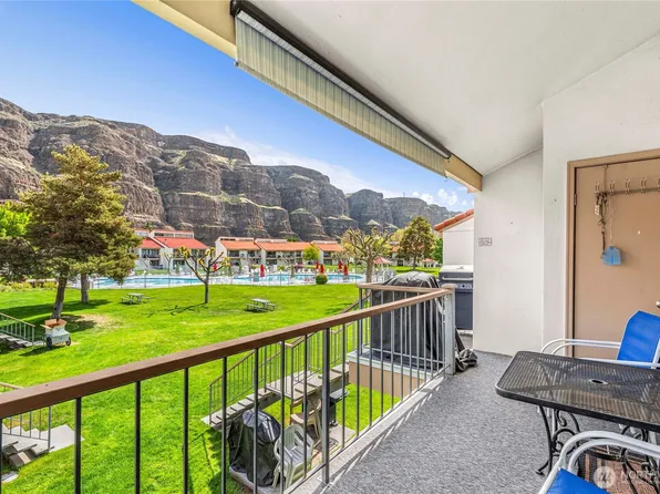 8903 Crescent Bar Road NW #168, Quincy, WA 98848