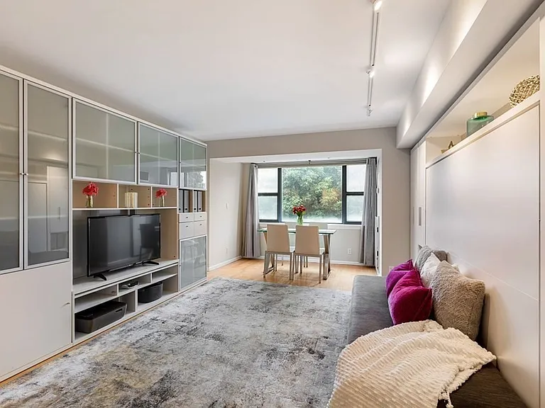 170 Tremont St #401 — Photo 1