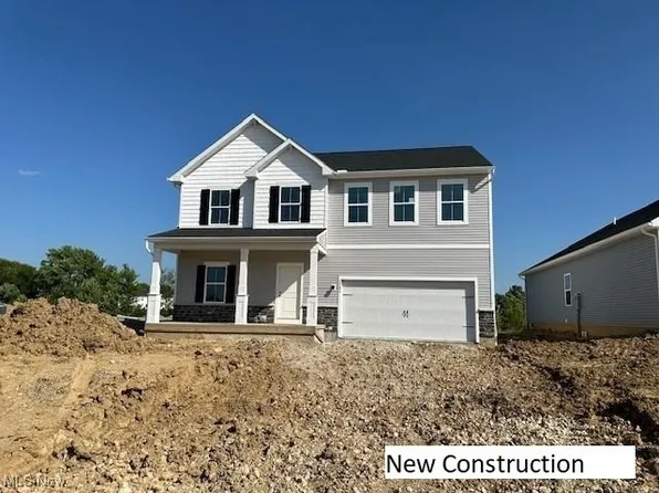 2986 McIntosh Dr NE, Louisville, OH 44641