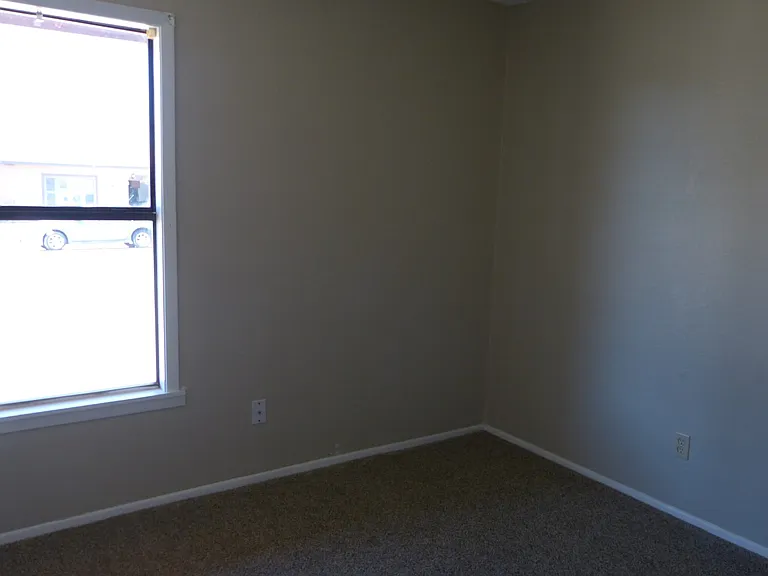 3021 Virginia Ave — Photo 9
