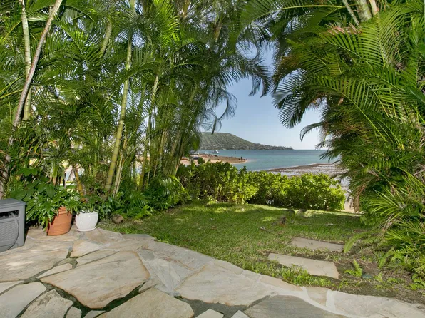 117 Maunalua Ave APT C, Honolulu, HI 96821