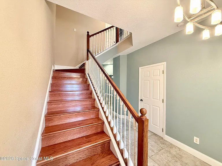 7968 Evelyn Ct — Photo 9