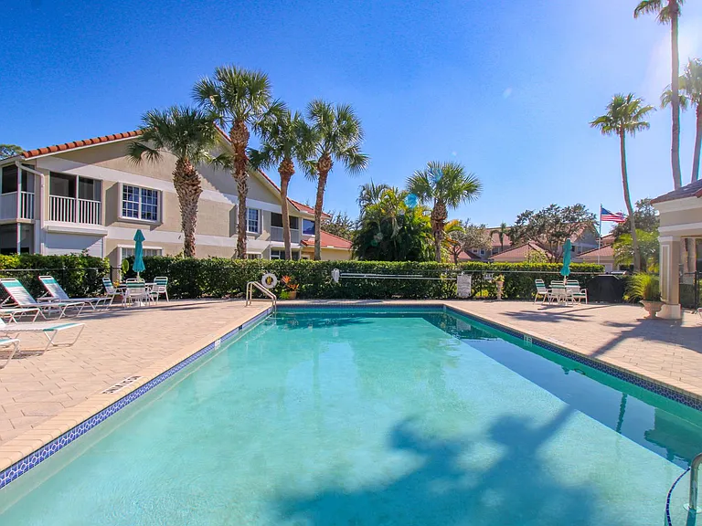 5330 Andover Dr #102 — Photo 40