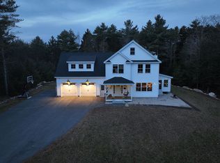 50 Regatta Dr, Freeport, ME 04032