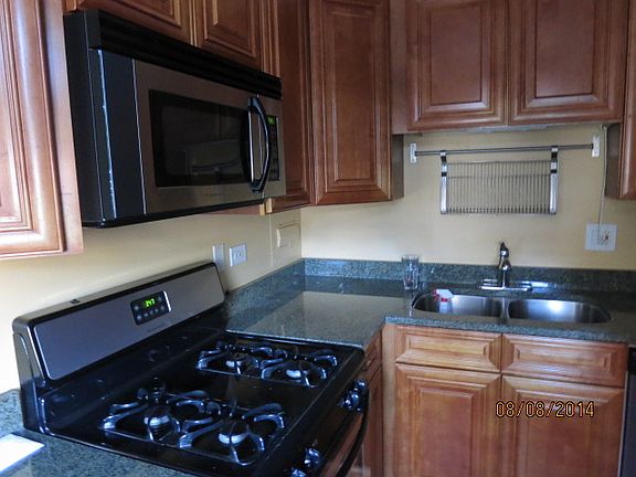 2nd image of 1600 W Jarvis Ave APT 2D