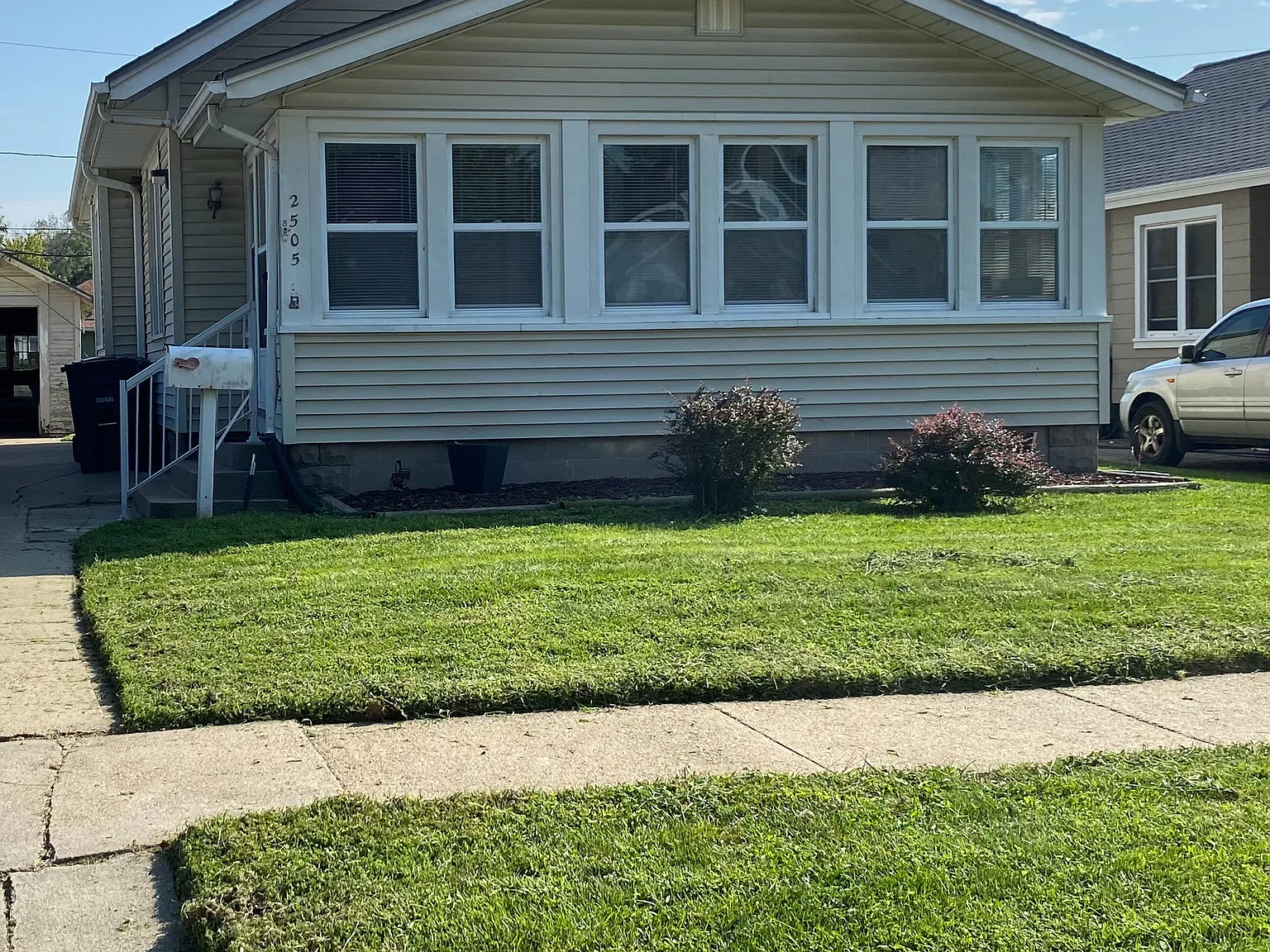 2505 Ave F — Photo 1