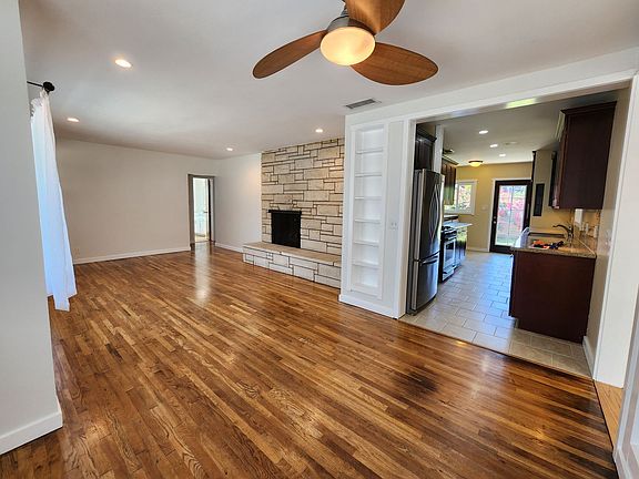 2nd image of 4136 E Wilton St
