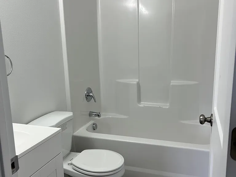 2829 W Marina Dr #6 — Photo 8