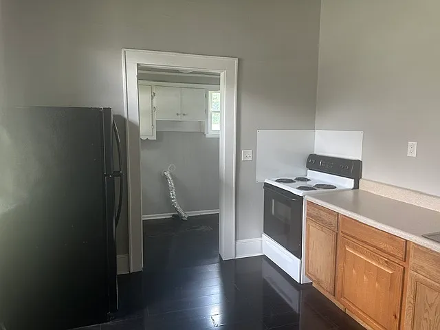 611 Forest Street - 1 — Photo 2