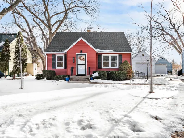 927 N Fair Oaks Ave, Madison, WI 53714