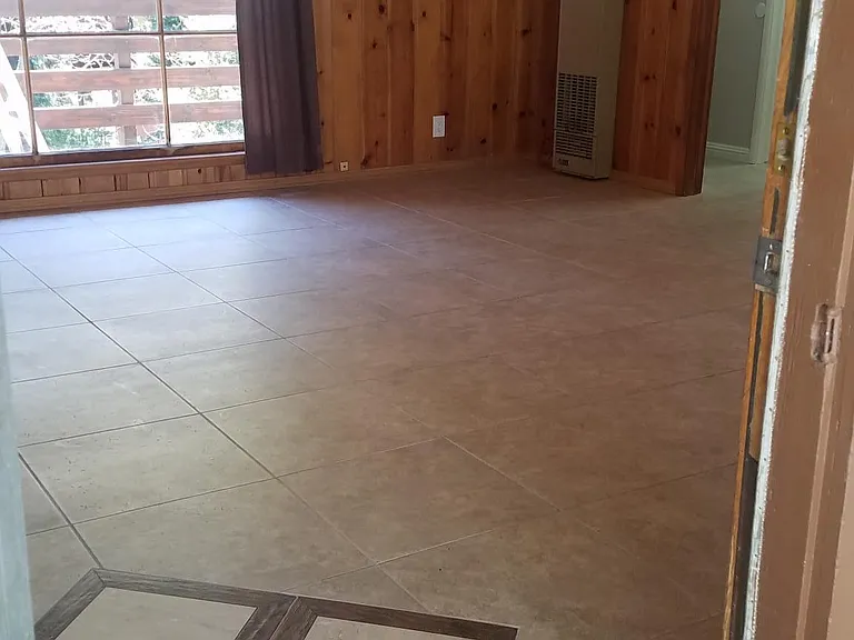 custom diamond design tile entry