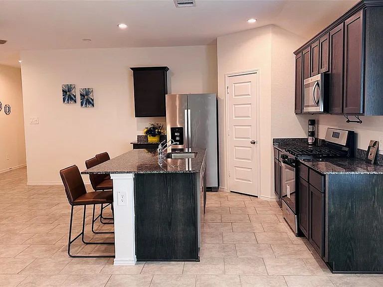 1103 Cattle Chute Ct — Photo 11