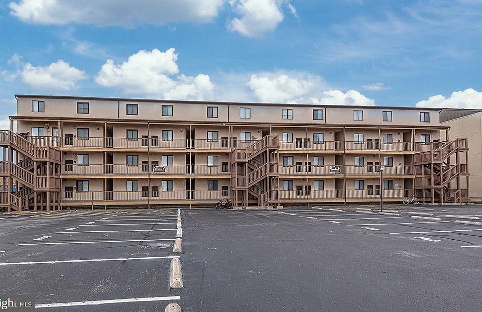 1st image of 12300 Jamaica Ave Unit 307