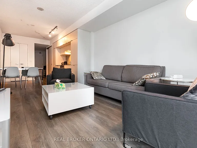 159 Dundas St E #606 — Photo 5