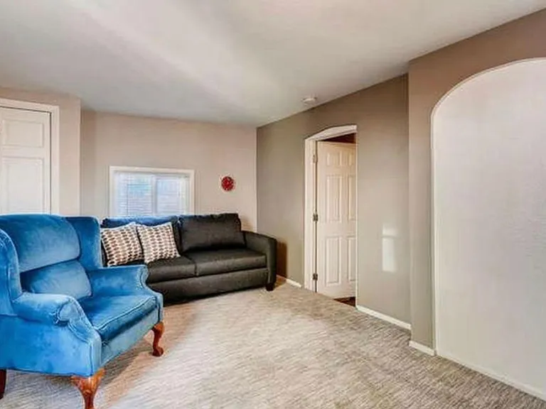 2443 N Clay St — Photo 25
