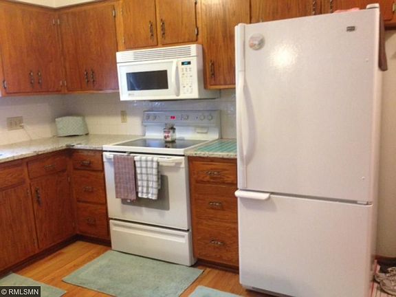 3rd image of 601 13th Ave SE