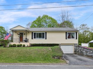60 Willow St, Adams, MA 01220