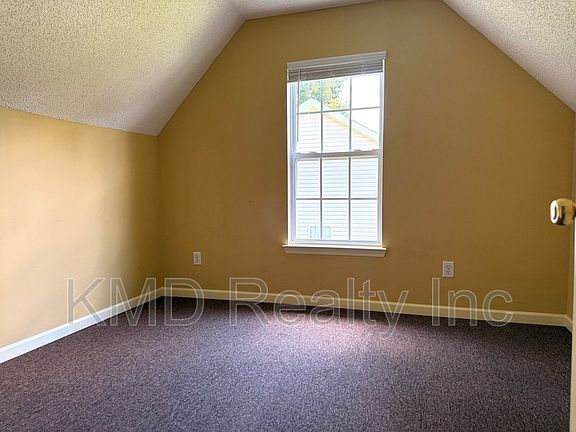 5th image of 8804 Clifton Meadow Dr