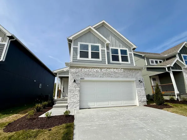 8801 SW 10th St, Blue Springs, MO 64064