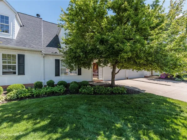 1979 Sandy Hook, Stow, OH 44224