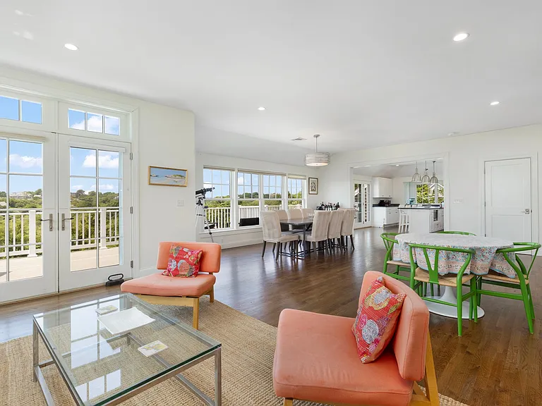 21 Ocean Heights Rd — Photo 23