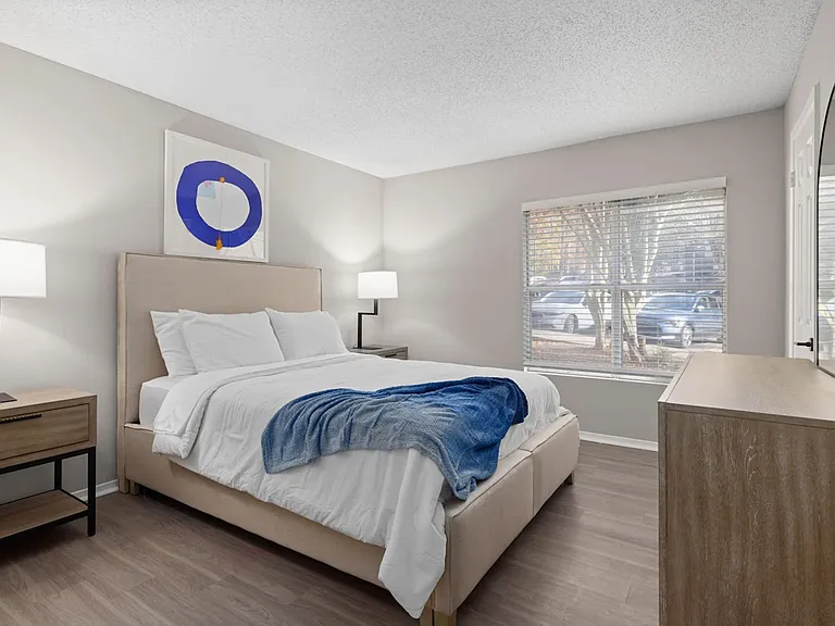 Spacious 1 & 2 Bedroom Apartments In Raleigh, NC