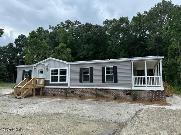 12 Unity Ln, Seabrook, SC 29940