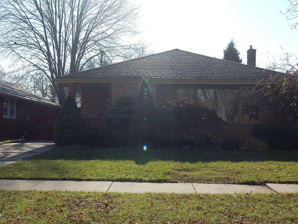 1st image of 20410 Lennon St