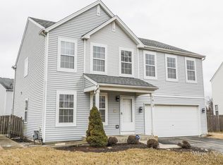 1612 Golden Ridge Dr, Plainfield, IL 60586