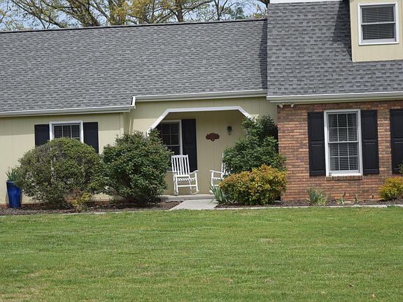 4th image of 412 Sugarwood Dr