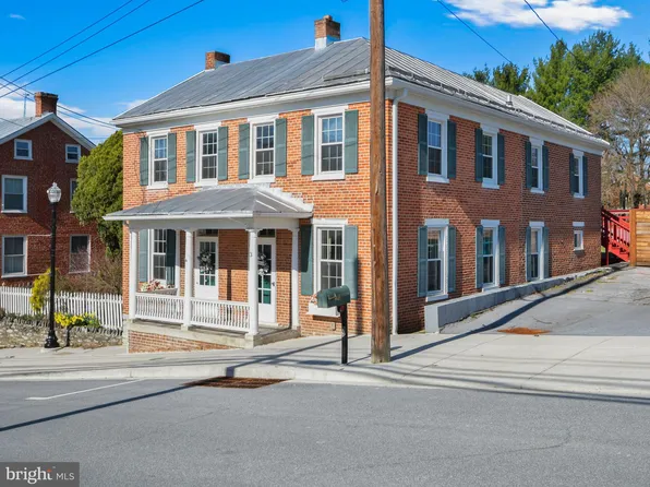 3 S Main St, Keedysville, MD 21756