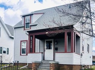 923 N 22nd St, Manitowoc, WI 54220